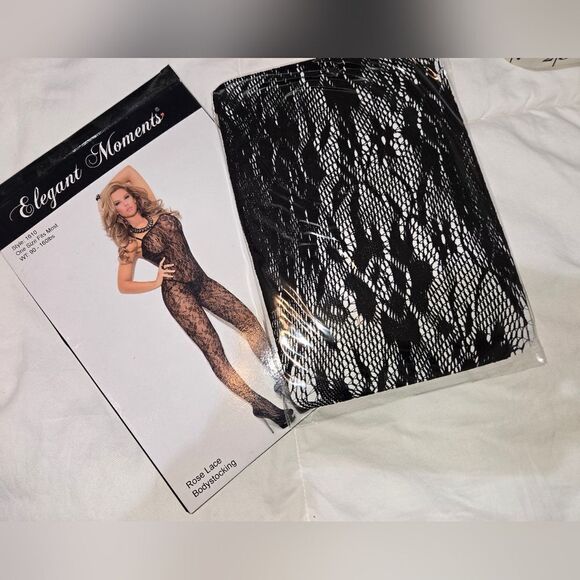 Elegant Moments Black Chemise with Sheer Lace and Floral Design - Picture 5 of 9